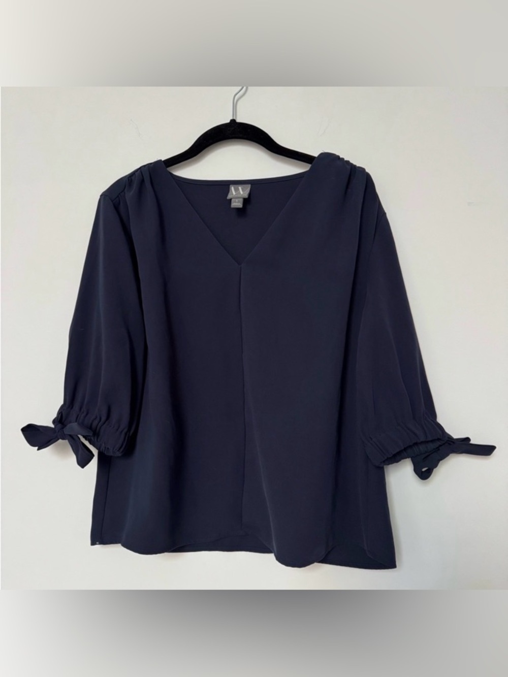 Worthington Navy V-Neck Blouse with Tie Sleeves (Loft for exposure)